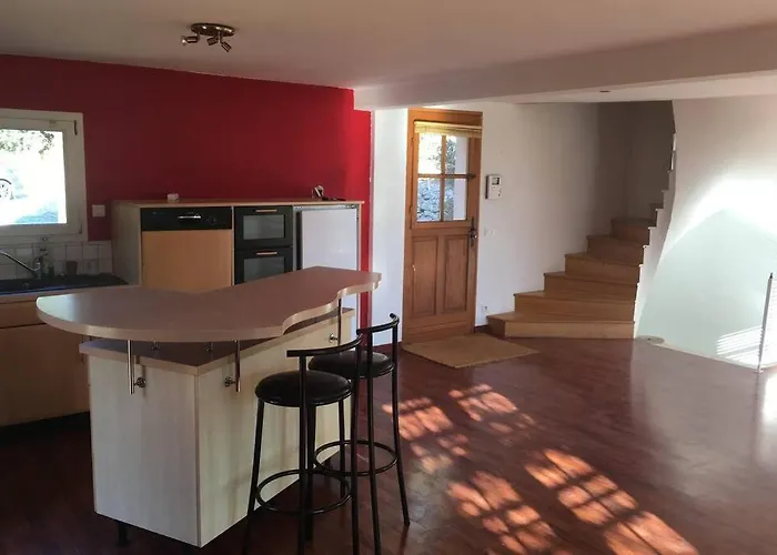 Mazet Hébergement de vacances Nîmes